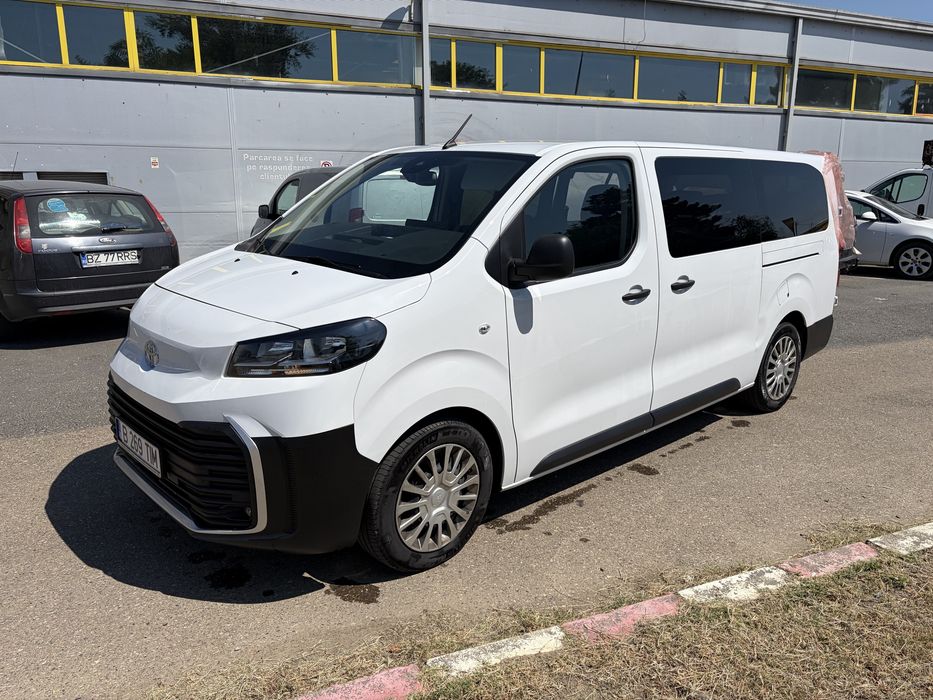 Toyota Proace verso 2024 avariat