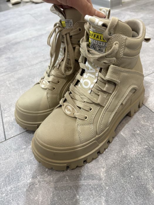 Дамски боти/ ботуши buffalo