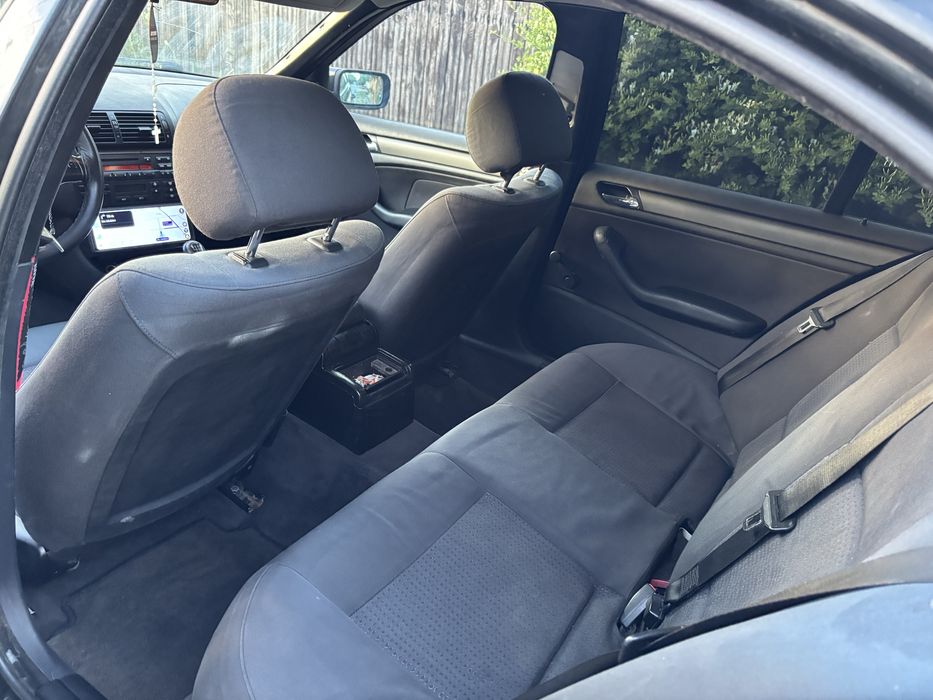 BMW 3 Series 2004 — imagine 5