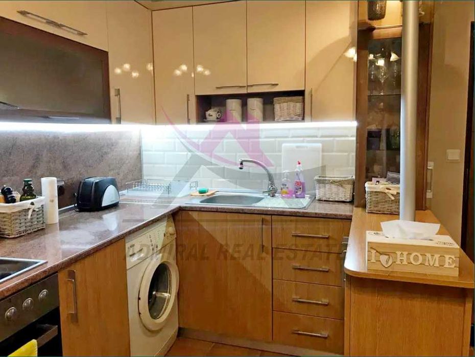 Дава се под наем Двустаен апартамент в Варна, Гръцка махала - 53 кв.м за 600 € - Снимка #1