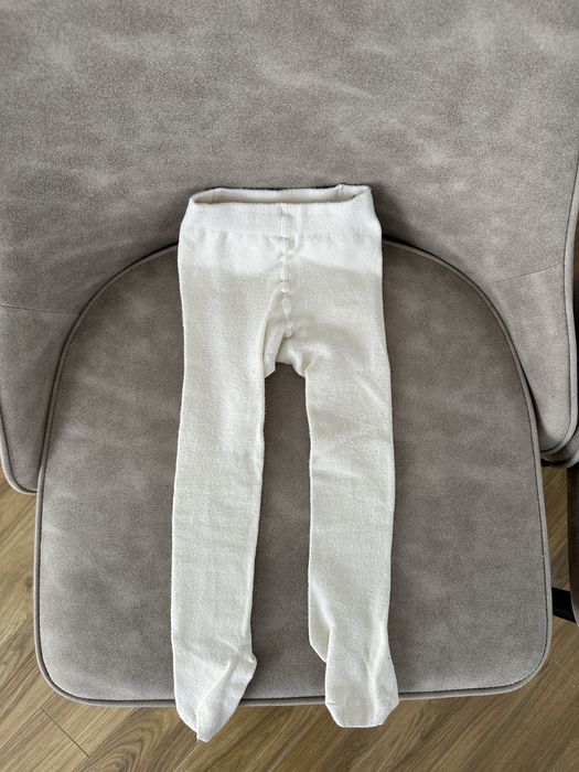 БЕСПЛАТНО отдам вещи на девочку 2-4 лет