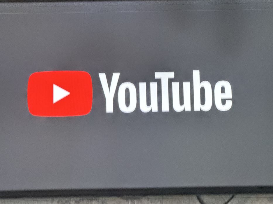 Телевизор Smart TV