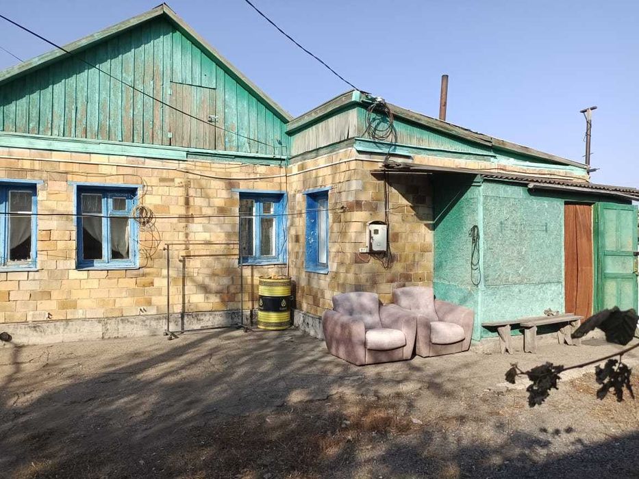 Продаю дом в районе 16 магазина.