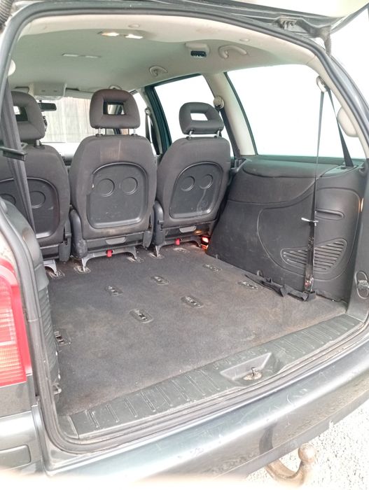 Vând Seat Alhambra