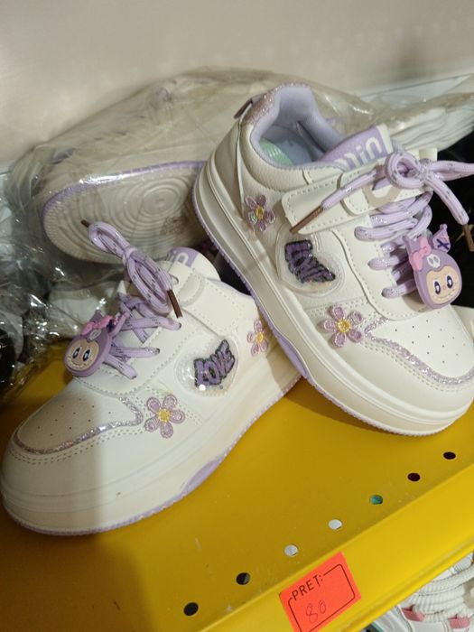 Adidași  copii 3-8 ani