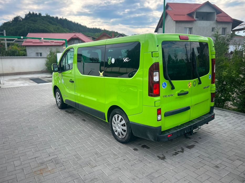 RENAULT Trafic 2015 — imagine 4