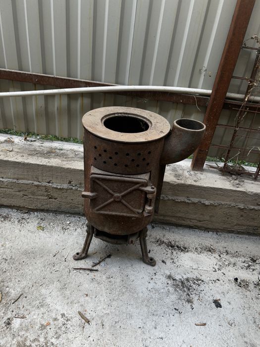 Продам печь буржуйка.