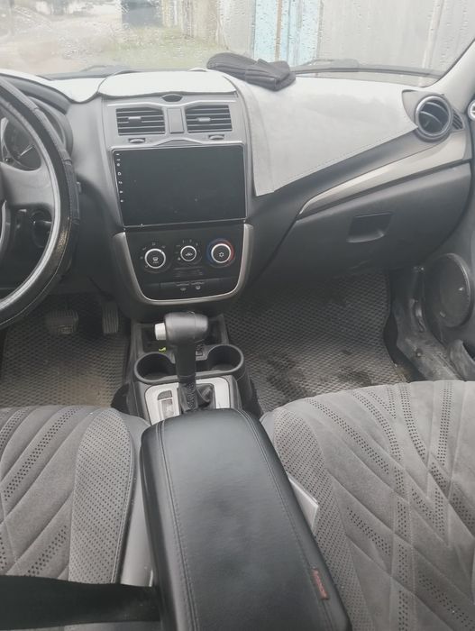 Срочьно продам 2019год