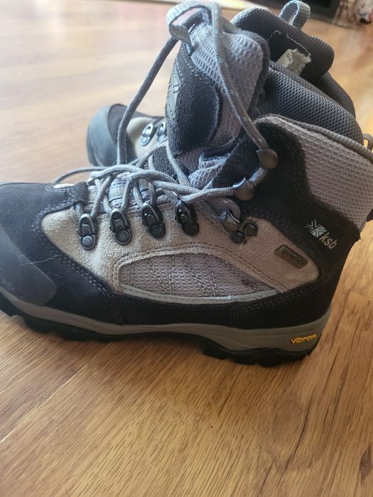 Туристически обувки