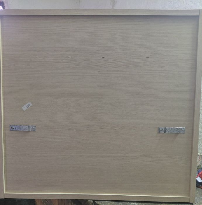 Dulap suspendat pentru baie cu oglinda 72×62 cm