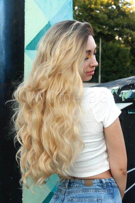 Дълга руса на вълни лейс фронт перука Летисия