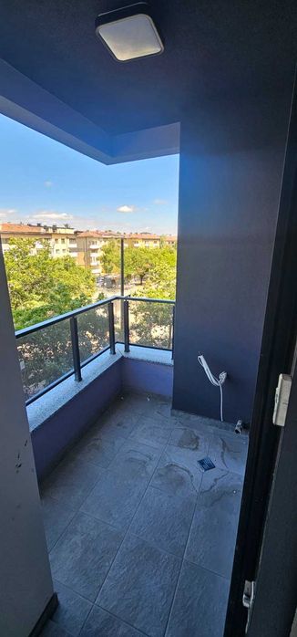 Продава се Тристаен апартамент в София, Разсадника - 96 кв.м за 2519 €/кв.м - Снимка #3