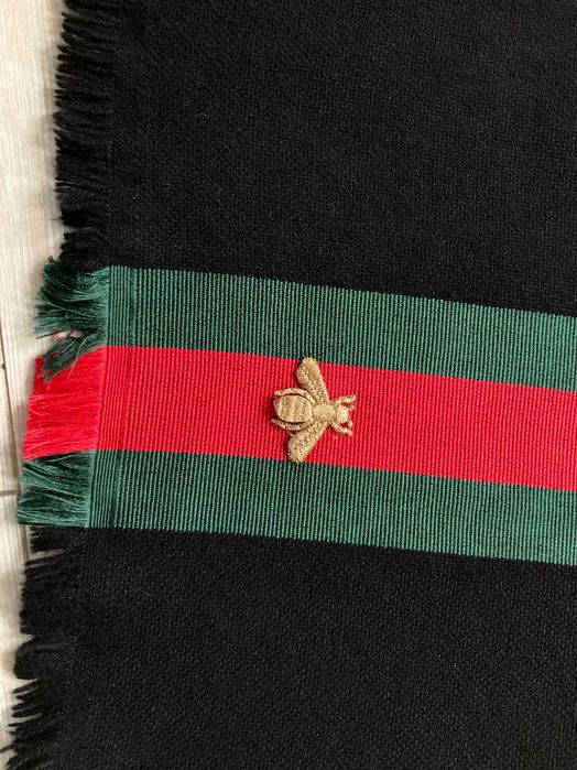 Gucci Bee wool cashmere silk оригинален шал вълна кашмир и коприна