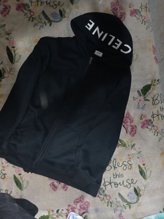 продам кофту celine 3xl без дыр