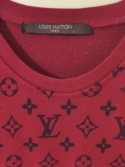 Дамска блуза на "Louis Vuitton"
