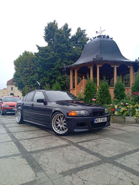 Vând Bmw e46 2.5i