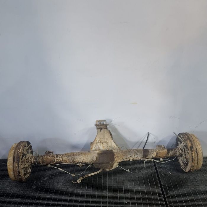 Punte spate Mitsubishi L200 Facelift 2.5 Diesel 2010 - 2015 SUV 4 Usi (1416) 4x4 CU ...