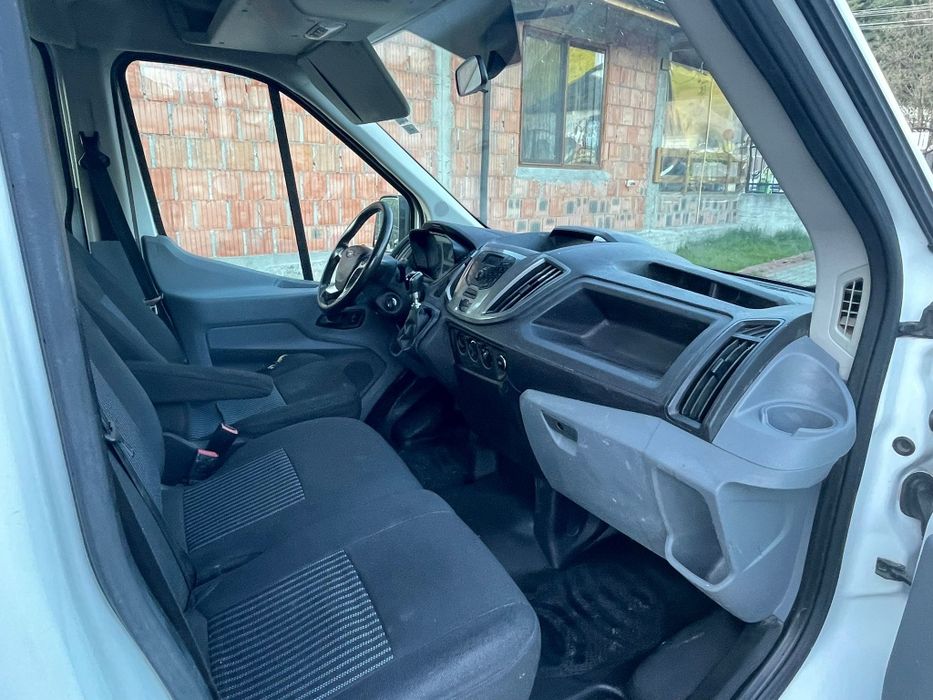 Ford transit doka 7 locuri