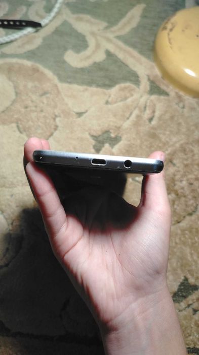 Продам Samsung j5 2016