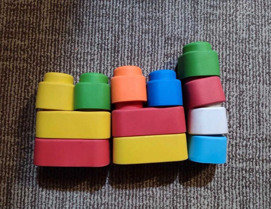 Cuburi moi Clementoni