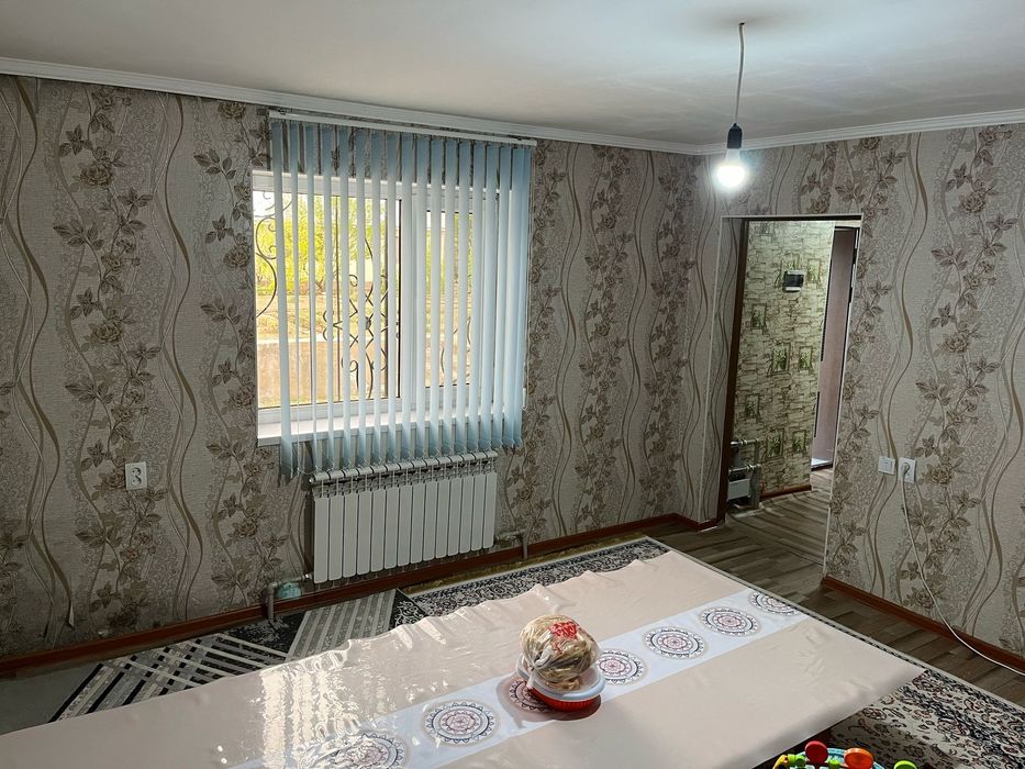 Кала ишинен жаксы уй, времянка