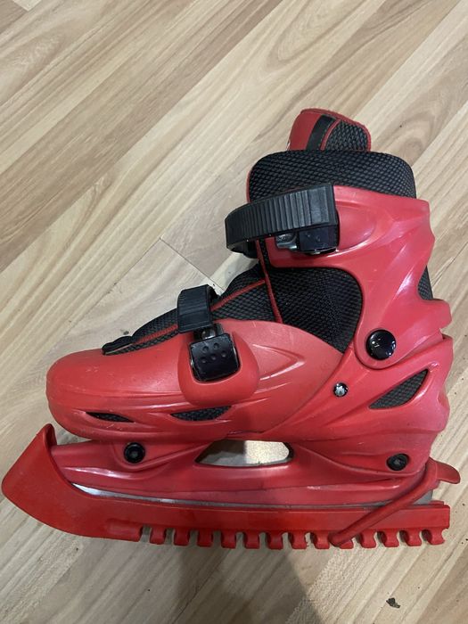 Коньки детские.