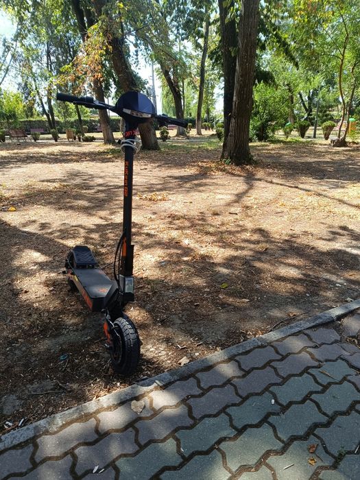 Vând Kukirin G2 2025