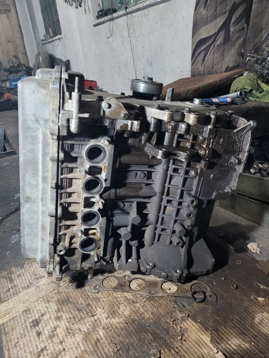 Продам двигатель