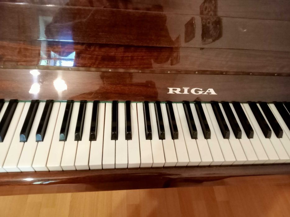 Продам объявление  "Рига"