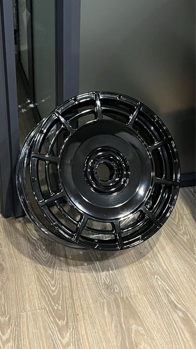 Кованые диски R22 на Escalade новые
