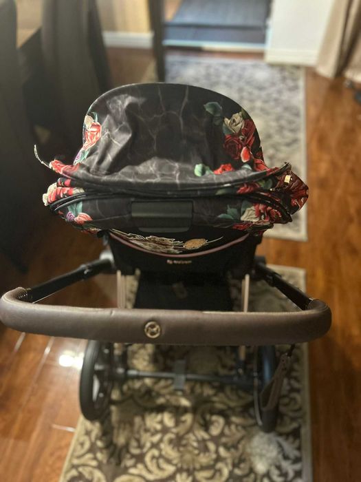 Carucior Cybex Mios 3.0 Spring Blossom, cu landou