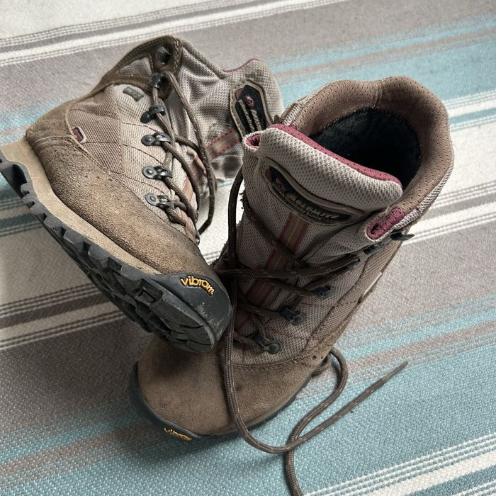 Планински обувки