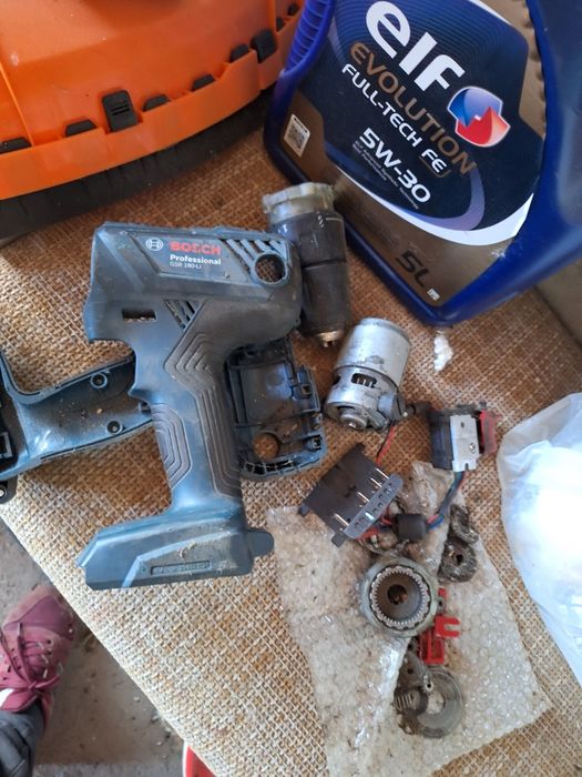 Fierăstrău sabie makita,  funcțională,  cu excepția sistemului de panz