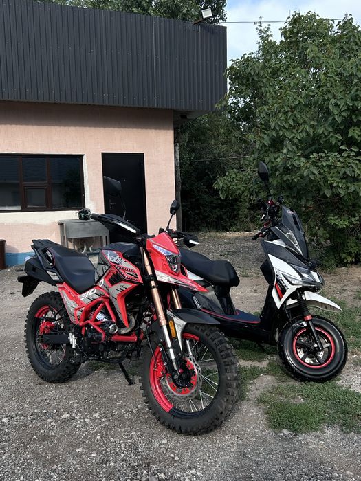 Продам мотоцикл sycmcc 300к