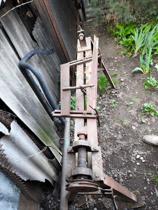 Станина деревообрабатывающего станка