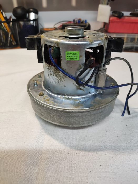 Двигатель пылесоса