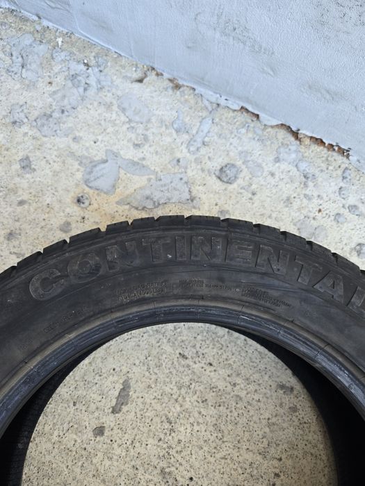 2 бр. Зимни гуми 215.60.17