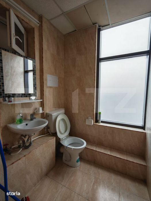 Spatiu comercial pentru salon, 70 mp, zona Centrala - Campia Turzii