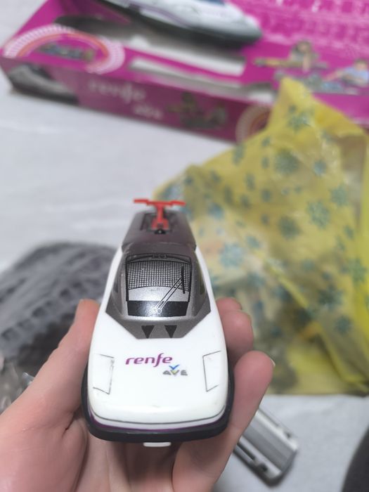 Продам игрушечный поезд