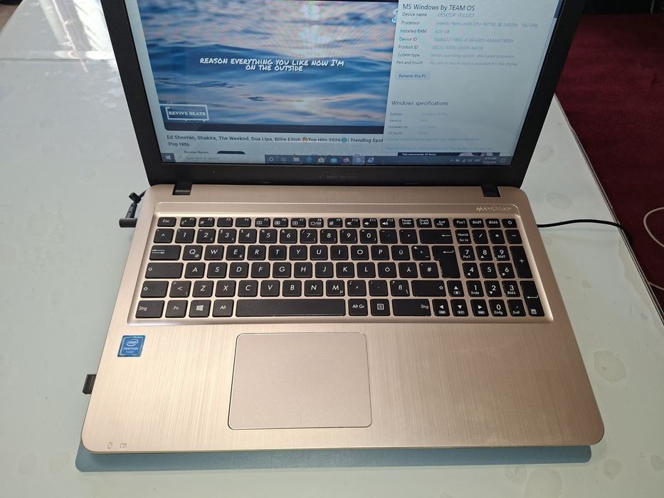 Asus x540sa, IntelQuad Core, 1.000 gb, ideal tester auto, Windows 10+ Office instalat