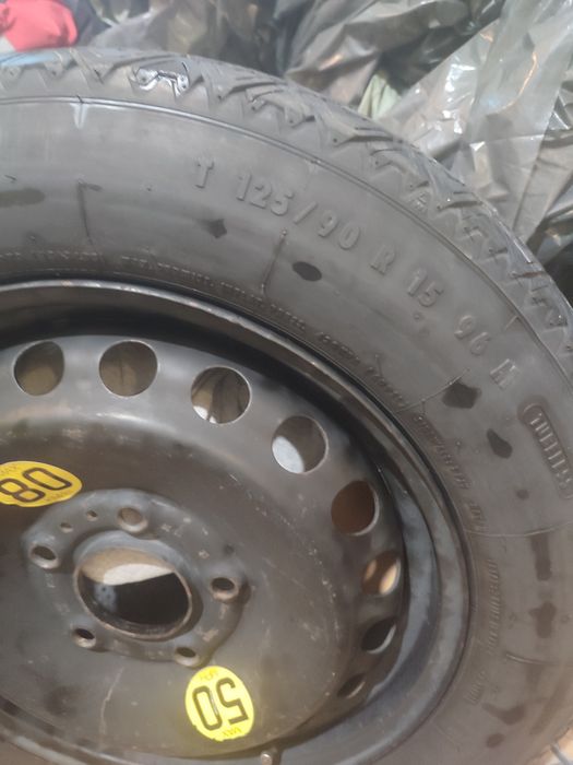Патерица 125/90 R15 Continental