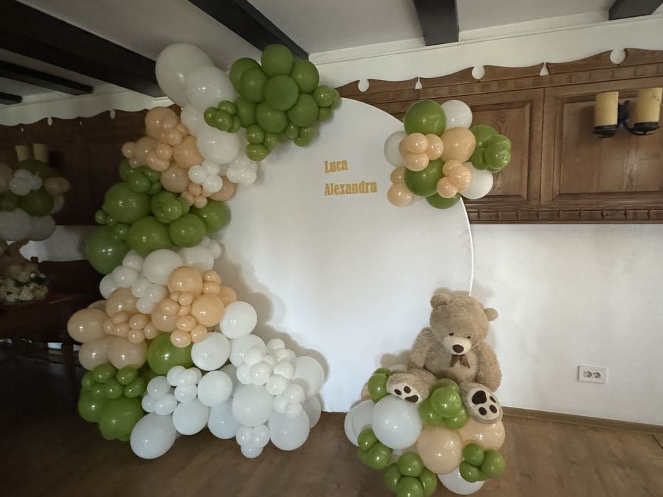 Decor nunta /botez/aniversari /arcada flori/arcada baloane