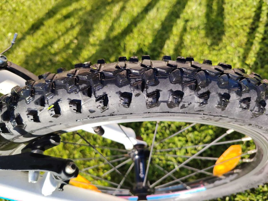 Bicicleta ușoară copii Cube Race 200