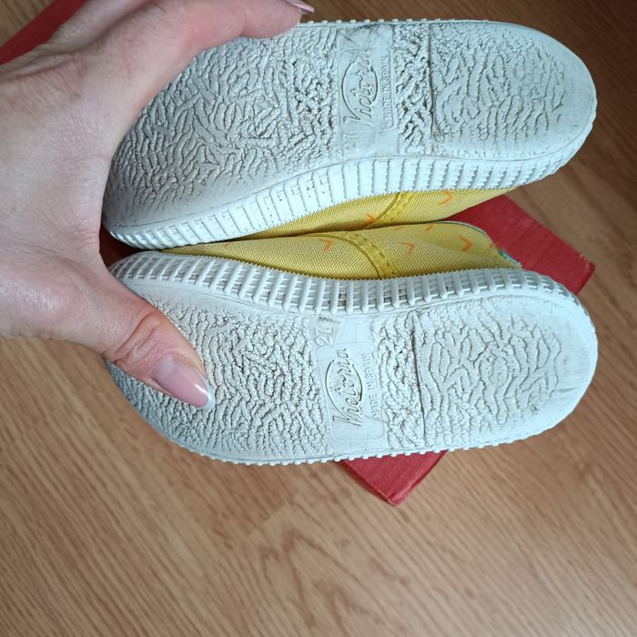 Tenesi Victoria marimea 27, talpic de 16 cm