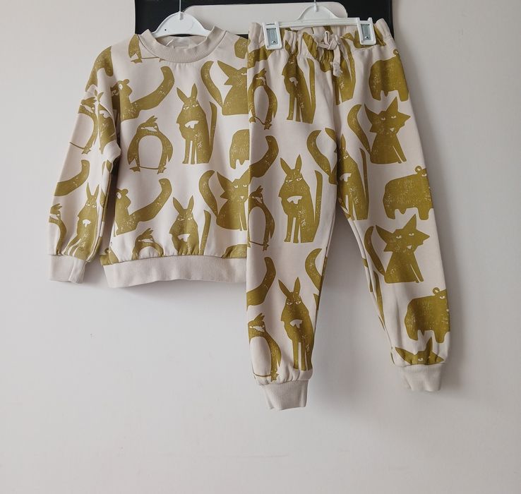 Комплекти  benetton  h&m 4-5 години
