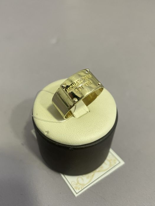 Кольцо желтое золото / СА72887