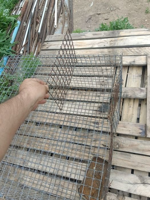 Продам клетку для циплят 70*70 в хорошем состоянии