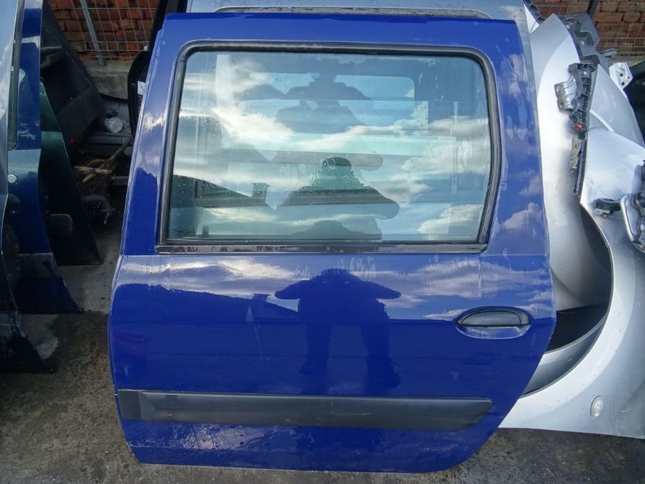 Vand Usa Spate Stanga Dacia Logan MCV din 2008 fara rugina fara lovituri