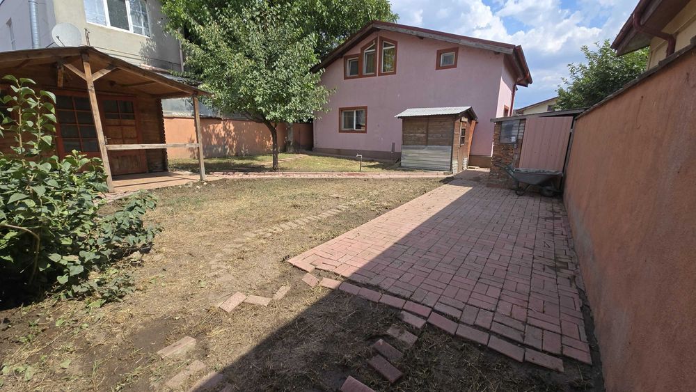 Casa individuala in centru Clinceni, 182 mp utili, toate utilitatile