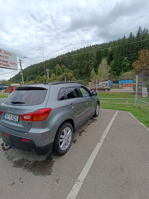 Vând Mitsubishi, stare foarte bună
